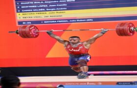 El pesista Julio Mayora se consagró tricampeón en los XIII Juegos Suramericanos Santa Fe 2026